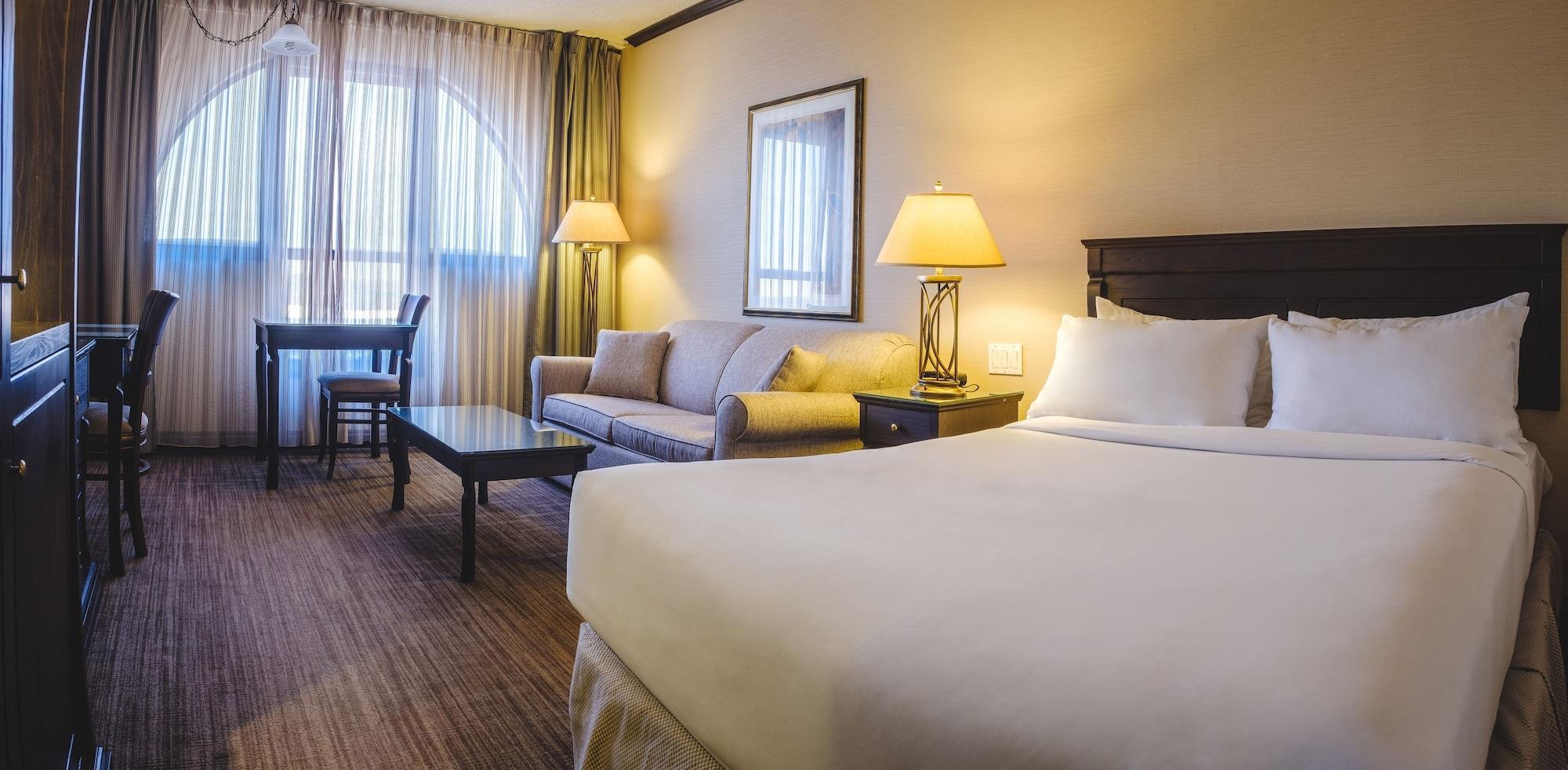 Hotel Le Montagnais Chicoutimi エクステリア 写真
